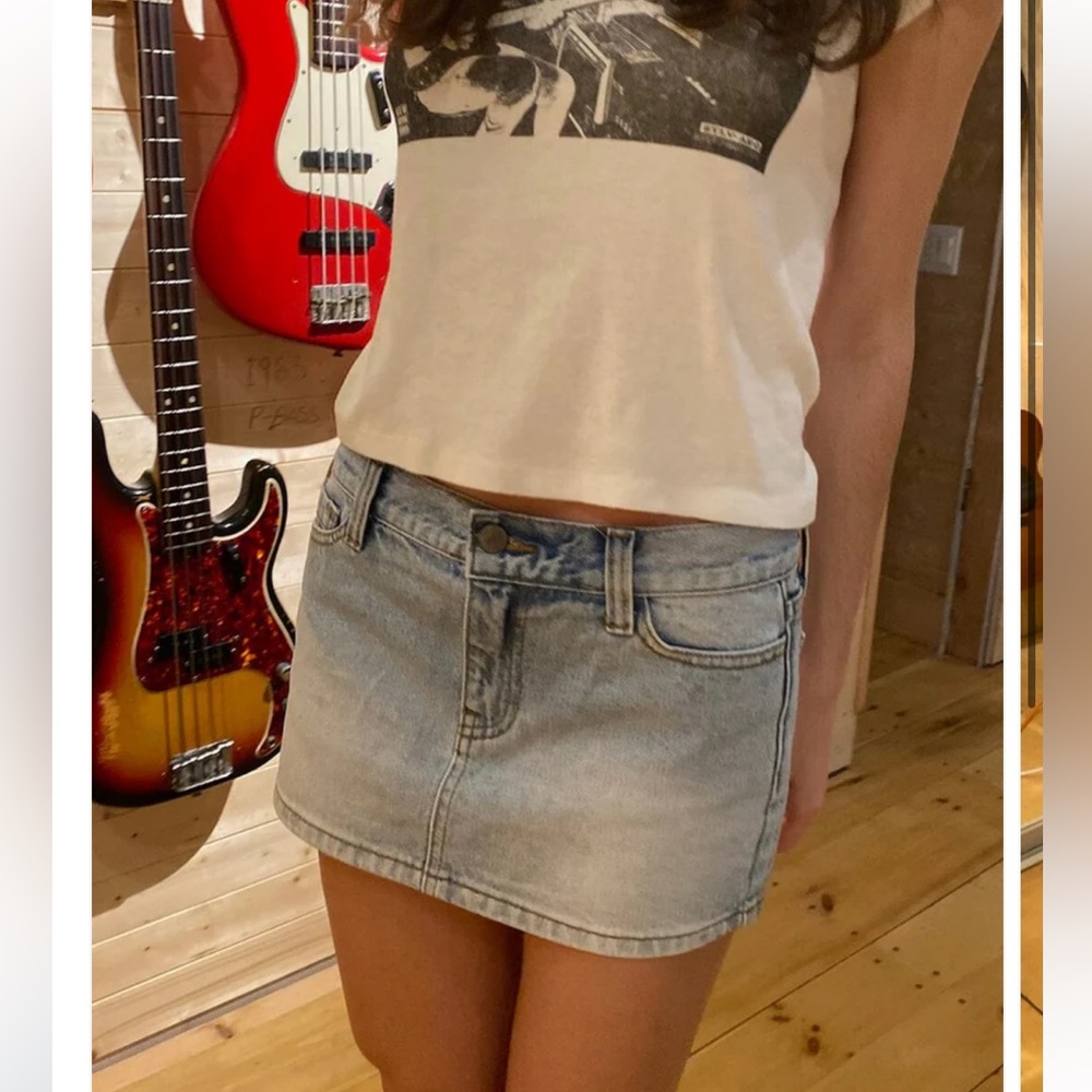 brandy Melville denim skirt never worn